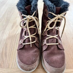 Womens Sorel winter boots